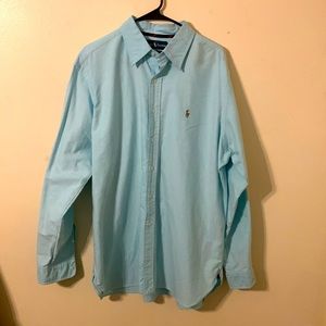 Ralph Lauren classic fit XL light blue in color!!